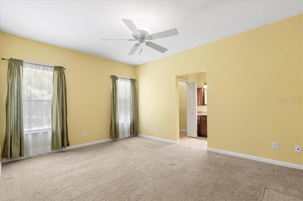 For Sale: $315,000 (2 beds, 2 baths, 1177 Square Feet)