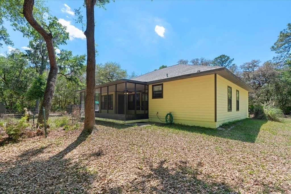 For Sale: $315,000 (2 beds, 2 baths, 1177 Square Feet)