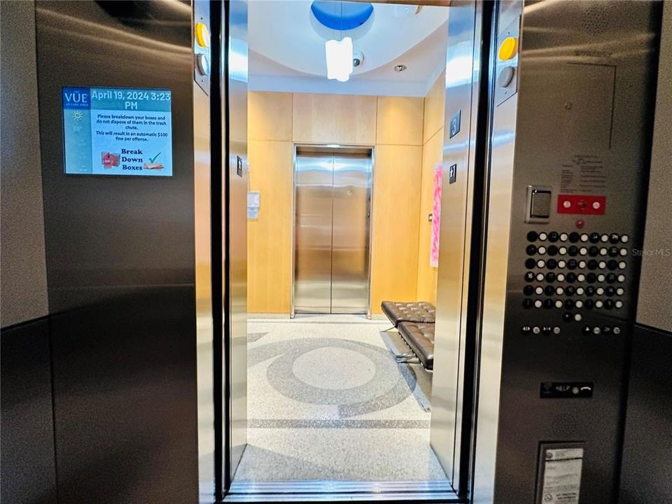 Activo con contrato: $399,900 (2 camas, 2 baños, 1133 Pies cuadrados)