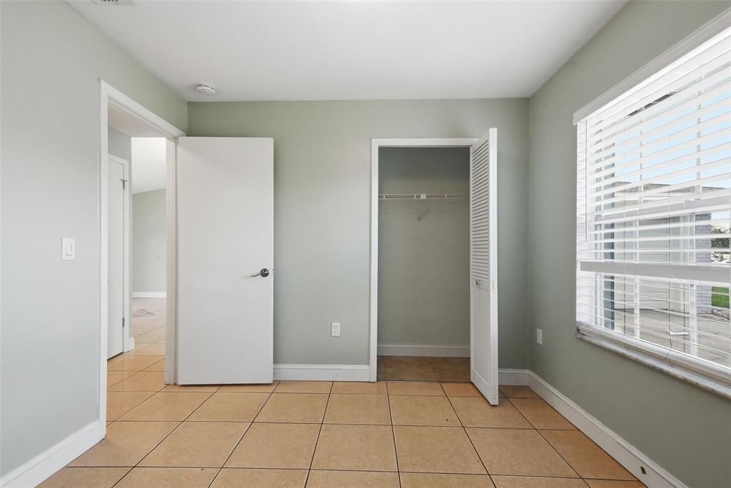 Activo con contrato: $359,999 (3 camas, 2 baños, 1160 Pies cuadrados)