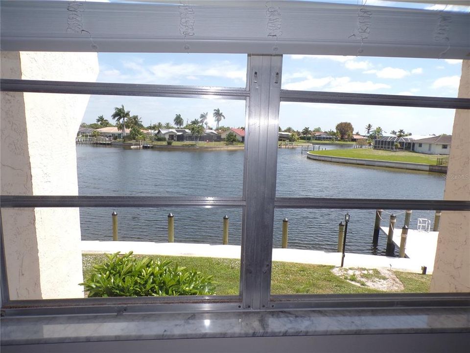 For Rent: $1,675 (2 beds, 2 baths, 1114 Square Feet)