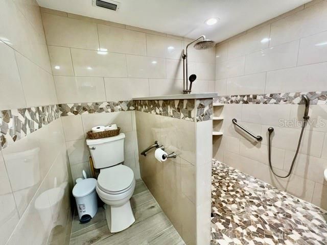 For Sale: $615,000 (3 beds, 2 baths, 2069 Square Feet)
