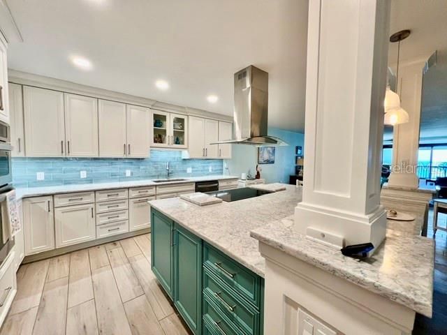 For Sale: $615,000 (3 beds, 2 baths, 2069 Square Feet)