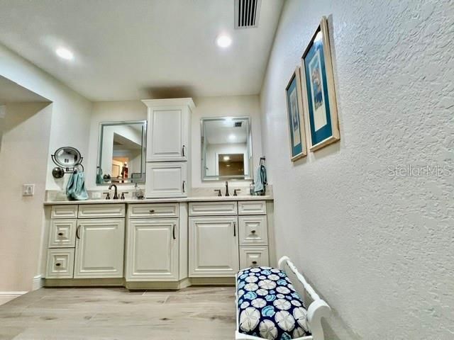 For Sale: $615,000 (3 beds, 2 baths, 2069 Square Feet)