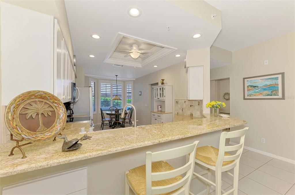 Active With Contract: $534,900 (2 beds, 2 baths, 1661 Square Feet)