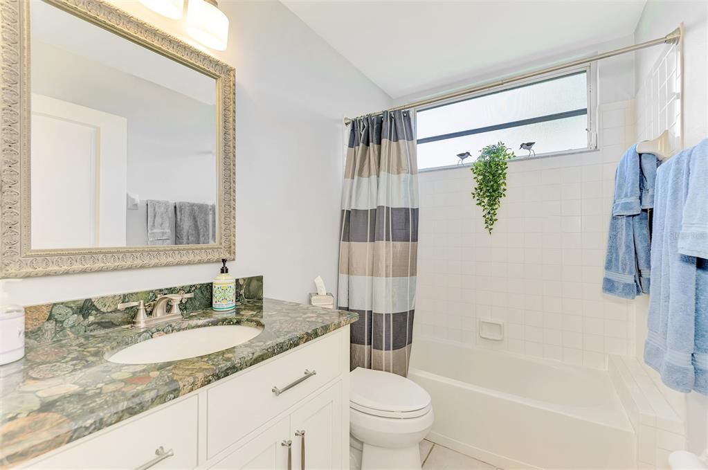 Active With Contract: $534,900 (2 beds, 2 baths, 1661 Square Feet)