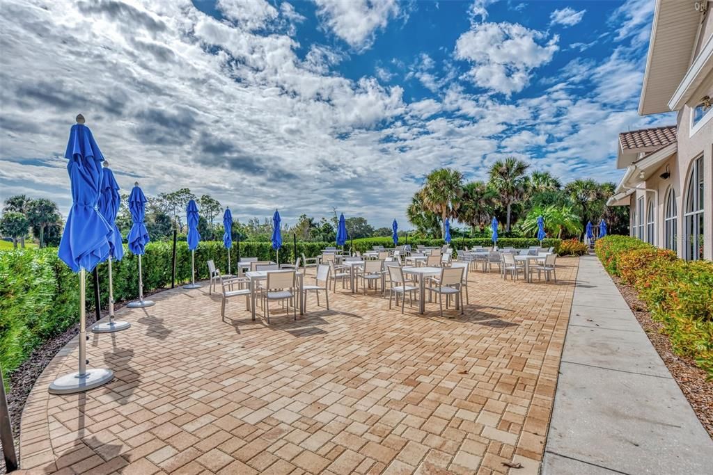 Active With Contract: $534,900 (2 beds, 2 baths, 1661 Square Feet)