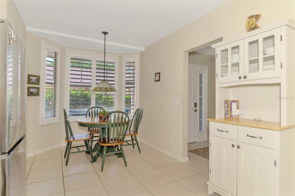 Active With Contract: $534,900 (2 beds, 2 baths, 1661 Square Feet)