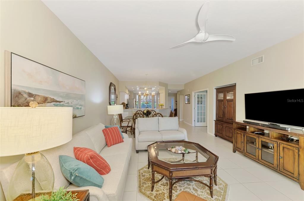 Active With Contract: $534,900 (2 beds, 2 baths, 1661 Square Feet)