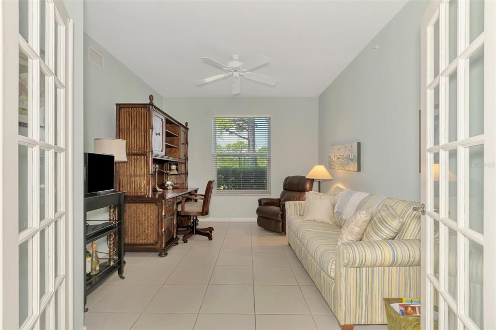 Active With Contract: $534,900 (2 beds, 2 baths, 1661 Square Feet)