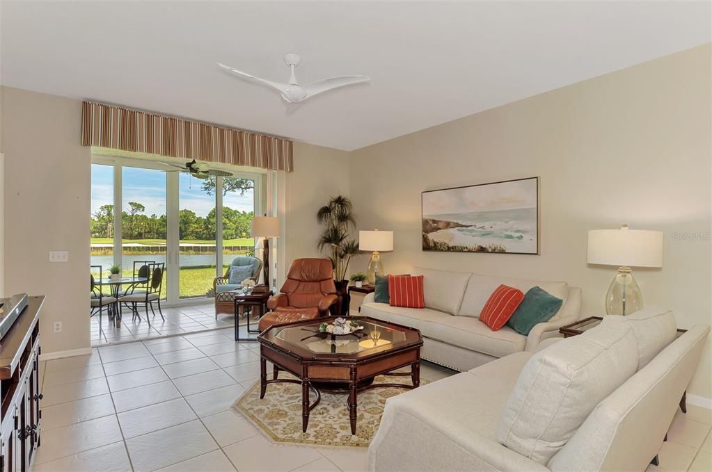 Active With Contract: $534,900 (2 beds, 2 baths, 1661 Square Feet)
