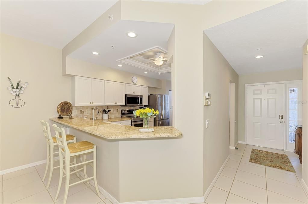 Active With Contract: $534,900 (2 beds, 2 baths, 1661 Square Feet)