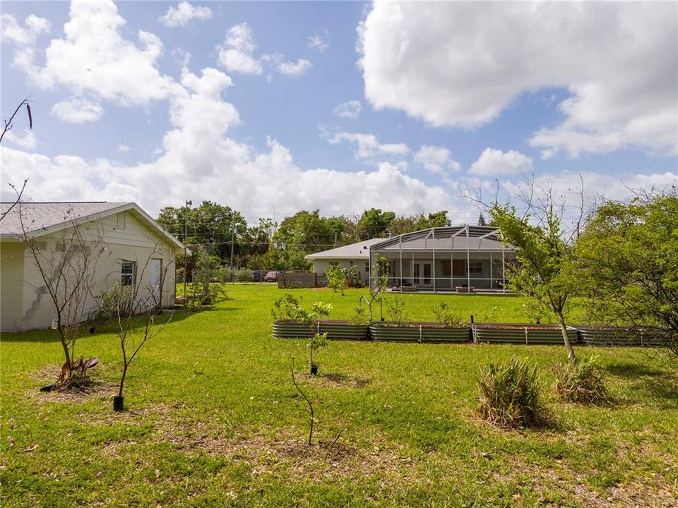 For Sale: $670,000 (4 beds, 2 baths, 1962 Square Feet)