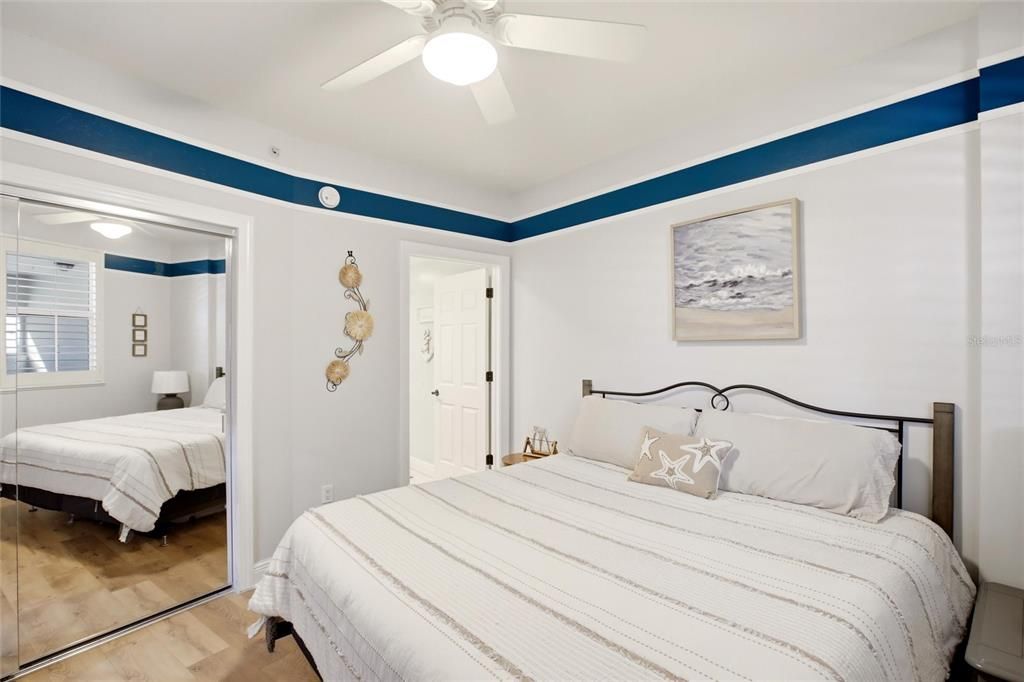 For Sale: $599,000 (3 beds, 3 baths, 2100 Square Feet)