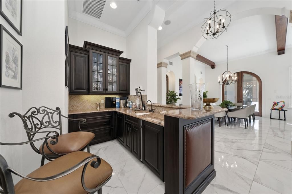 En Venta: $3,700,000 (5 camas, 5 baños, 7153 Pies cuadrados)