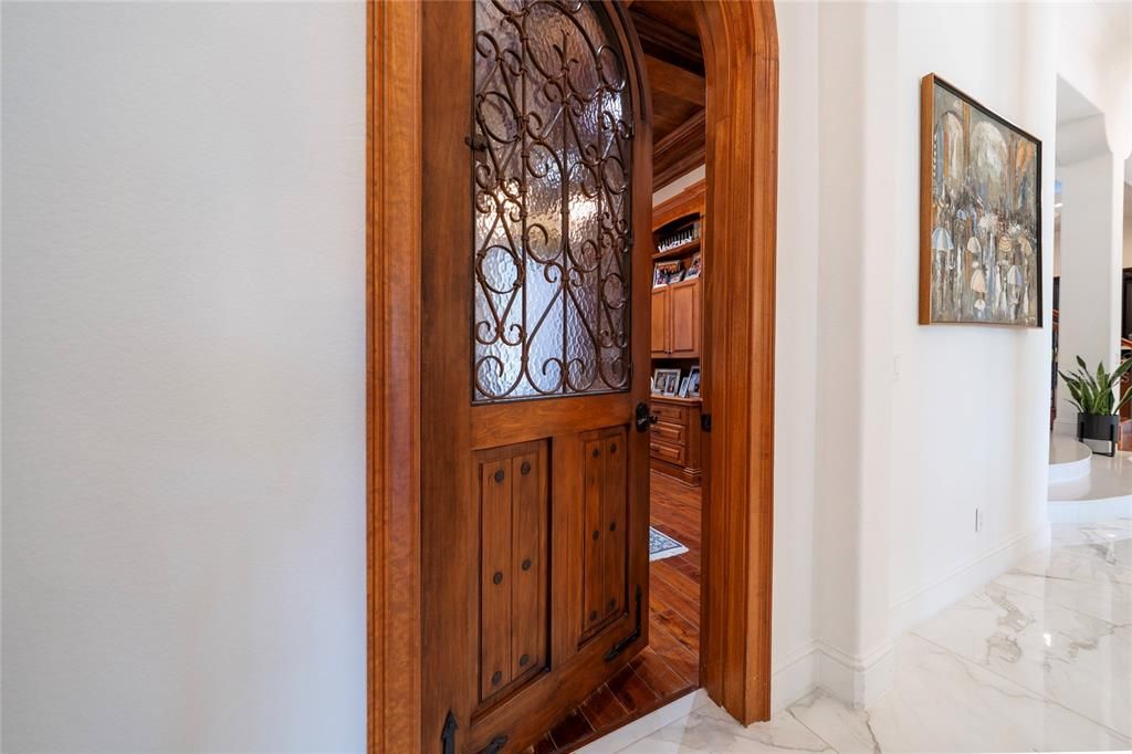 En Venta: $3,700,000 (5 camas, 5 baños, 7153 Pies cuadrados)