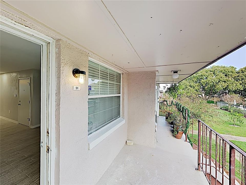 В аренду: $1,550 (2 спален, 1 ванн, 920 Квадратных фут)