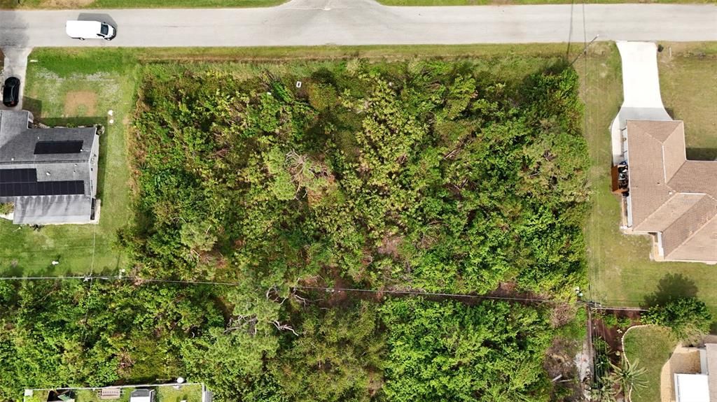 待售: $150,000 (0.23 acres)