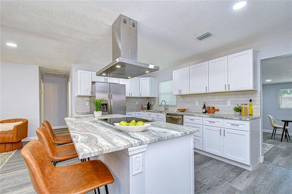 Active With Contract: $500,000 (3 beds, 2 baths, 1664 Square Feet)