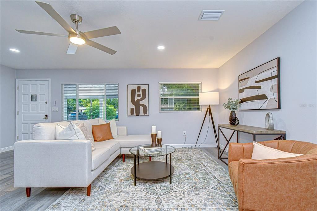 Active With Contract: $500,000 (3 beds, 2 baths, 1664 Square Feet)