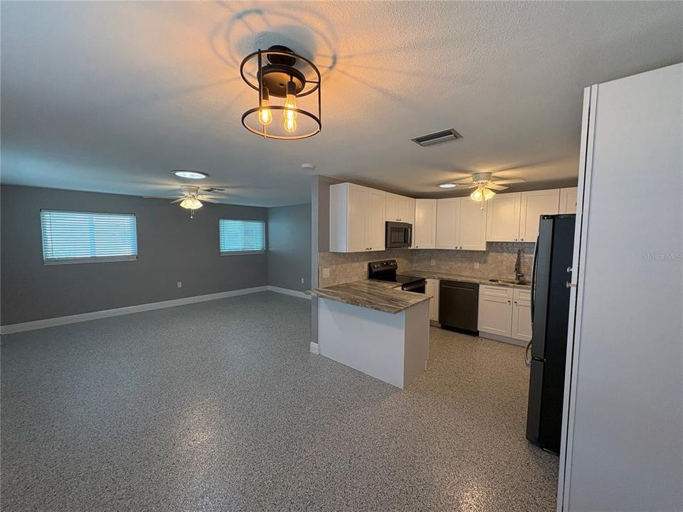 En Venta: $473,000 (3 camas, 0 baños, 1560 Pies cuadrados)