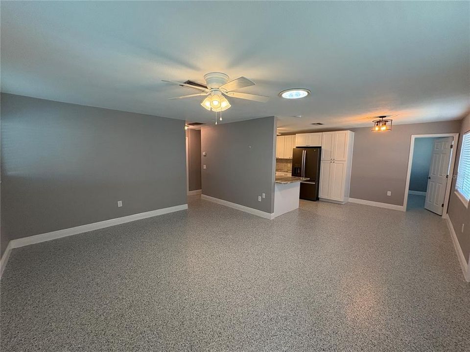 En Venta: $473,000 (3 camas, 0 baños, 1560 Pies cuadrados)