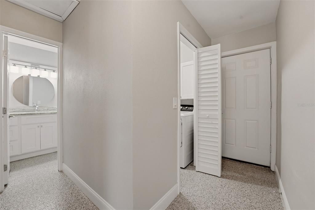 En Venta: $473,000 (3 camas, 0 baños, 1560 Pies cuadrados)