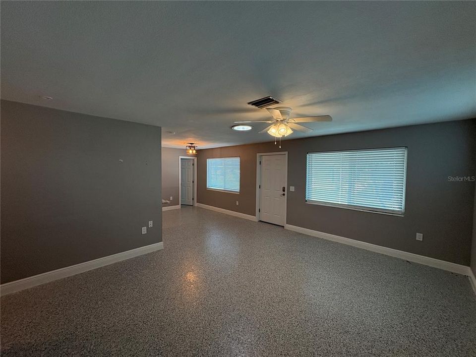 En Venta: $473,000 (3 camas, 0 baños, 1560 Pies cuadrados)
