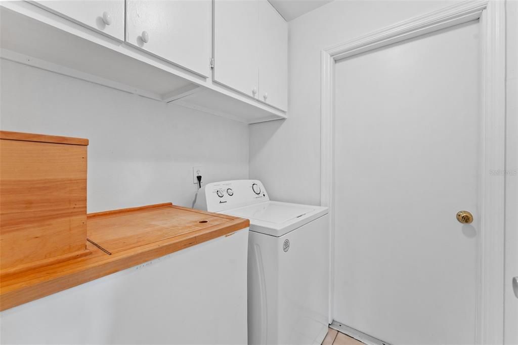 Activo con contrato: $540,000 (5 camas, 2 baños, 2292 Pies cuadrados)