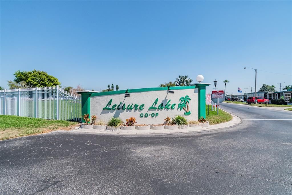 待售: $49,000 (0.06 acres)