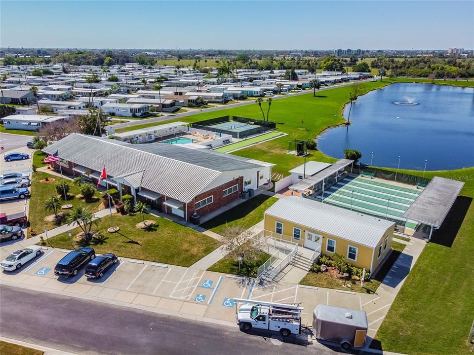 待售: $49,000 (0.06 acres)