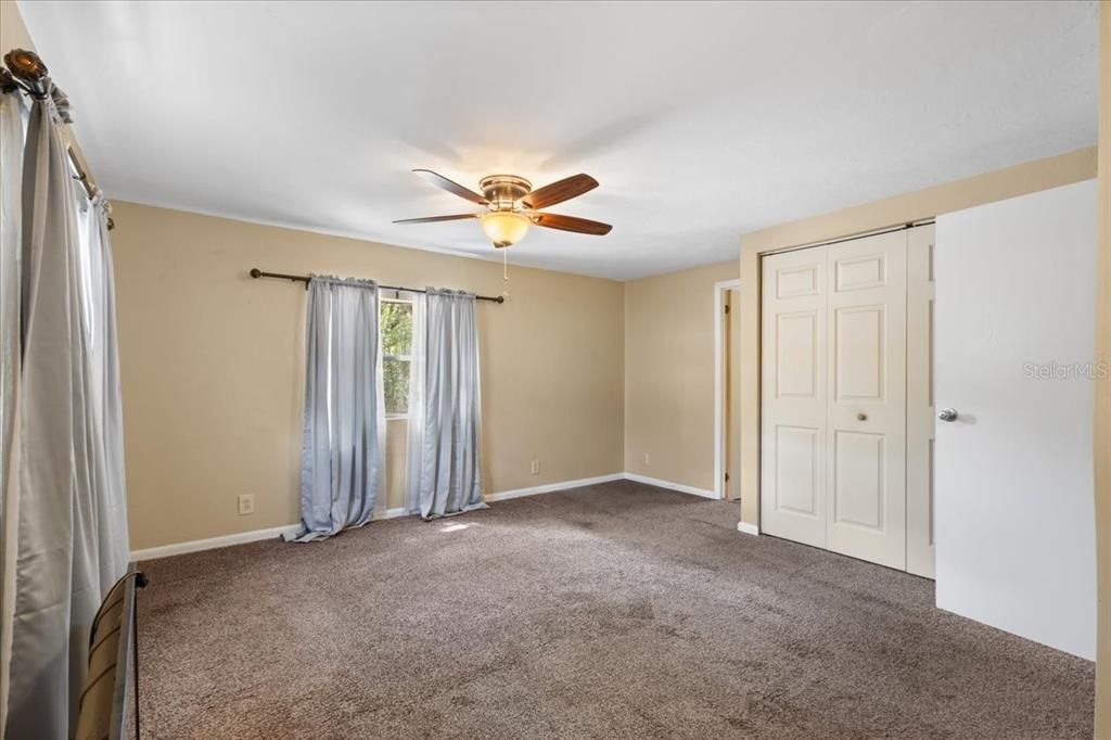 For Sale: $224,900 (2 beds, 2 baths, 1440 Square Feet)