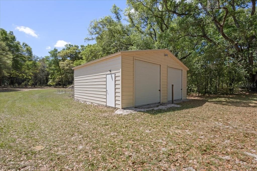 For Sale: $224,900 (2 beds, 2 baths, 1440 Square Feet)