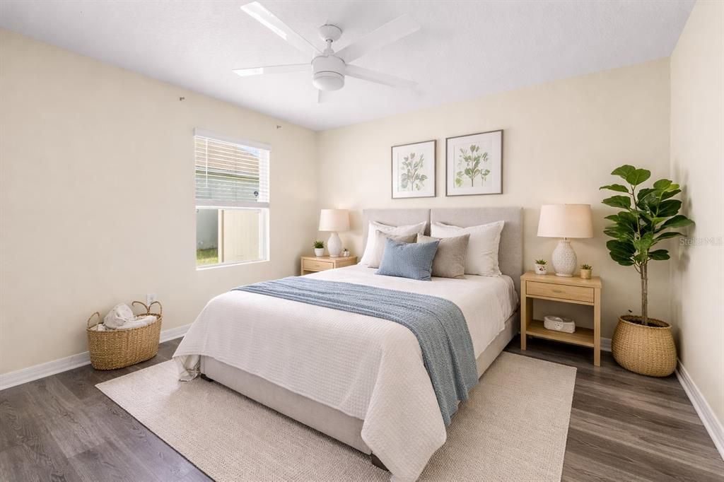 Activo con contrato: $239,990 (3 camas, 2 baños, 1426 Pies cuadrados)