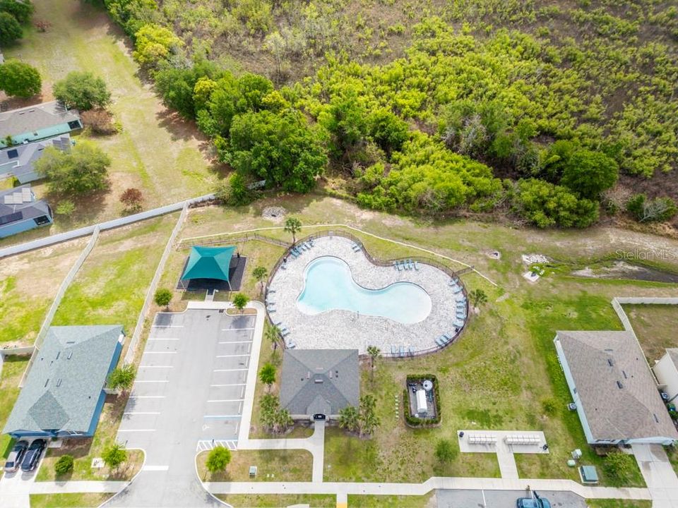 Activo con contrato: $239,990 (3 camas, 2 baños, 1426 Pies cuadrados)