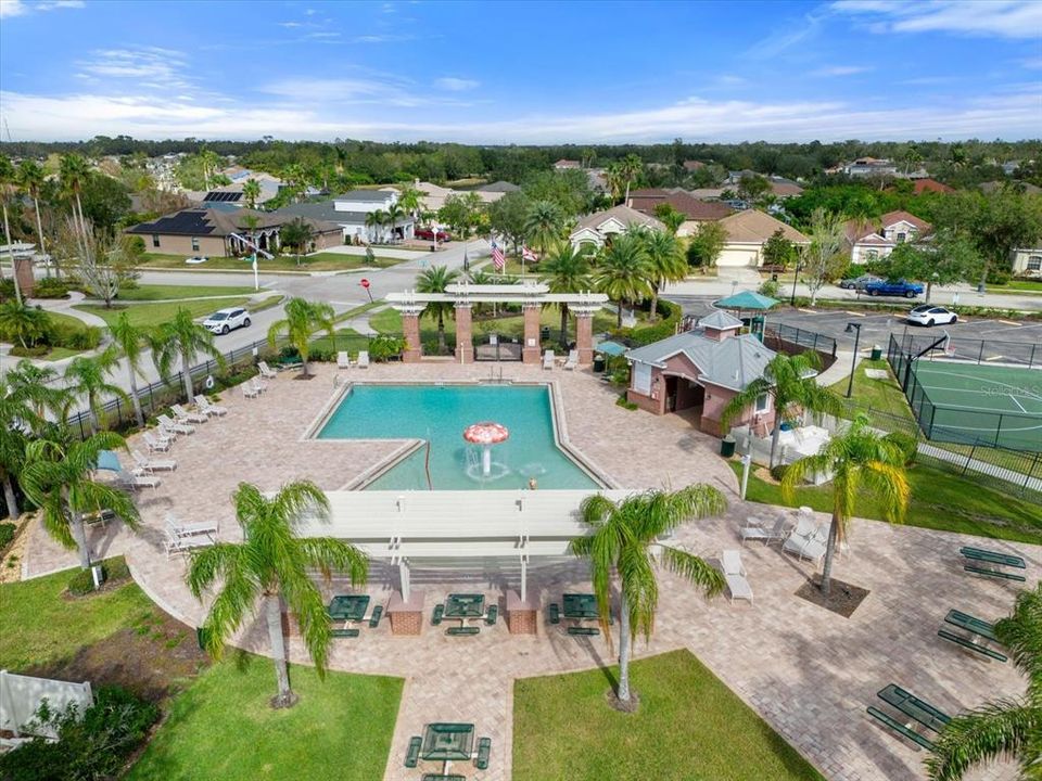 For Sale: $549,000 (3 beds, 3 baths, 2909 Square Feet)
