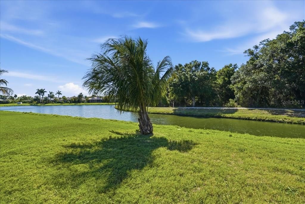 For Sale: $549,000 (3 beds, 3 baths, 2909 Square Feet)