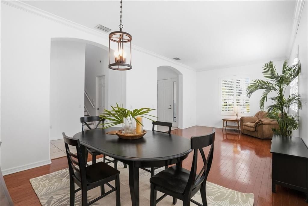 For Sale: $549,000 (3 beds, 3 baths, 2909 Square Feet)