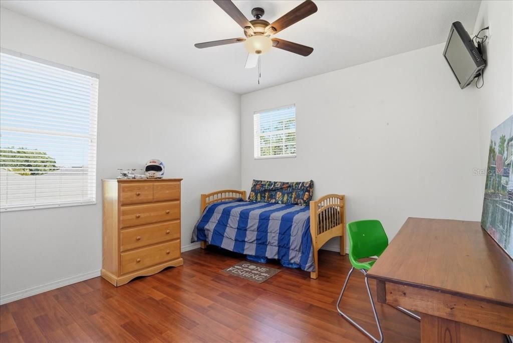 For Sale: $549,000 (3 beds, 3 baths, 2909 Square Feet)