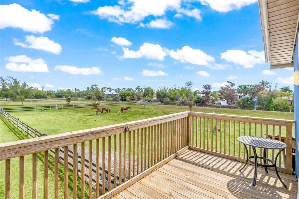 For Sale: $898,000 (2 beds, 1 baths, 3520 Square Feet)