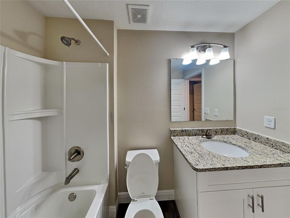 For Rent: $1,699 (3 beds, 2 baths, 1453 Square Feet)