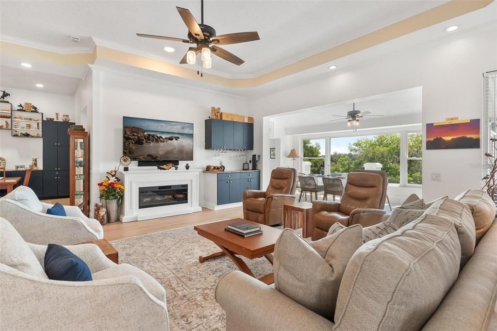 For Sale: $419,000 (3 beds, 2 baths, 2028 Square Feet)
