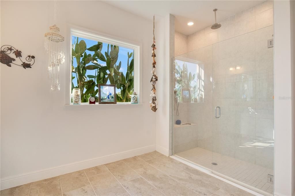 For Sale: $480,000 (3 beds, 2 baths, 2090 Square Feet)