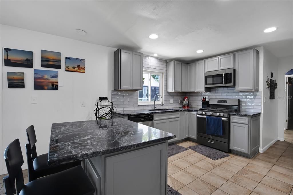 For Sale: $400,000 (4 beds, 3 baths, 2268 Square Feet)