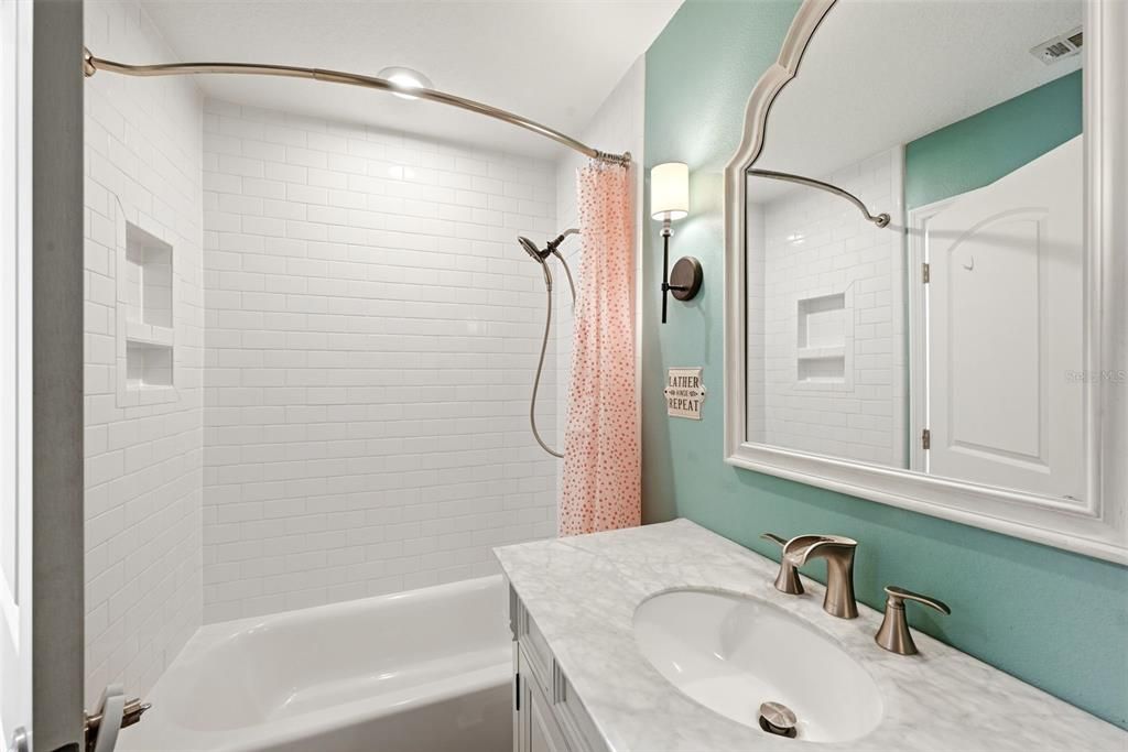 Active With Contract: $349,000 (3 beds, 2 baths, 1253 Square Feet)