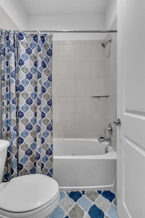 En Venta: $960,000 (3 camas, 2 baños, 2269 Pies cuadrados)