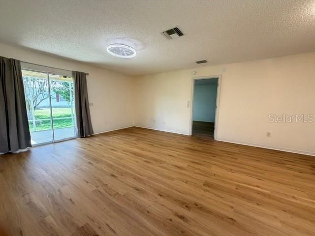 En Renta: $1,800 (3 camas, 2 baños, 1265 Pies cuadrados)