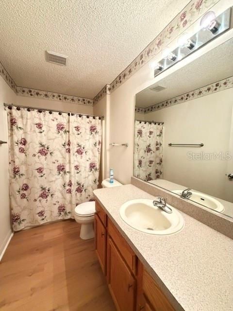 En Renta: $1,800 (3 camas, 2 baños, 1265 Pies cuadrados)