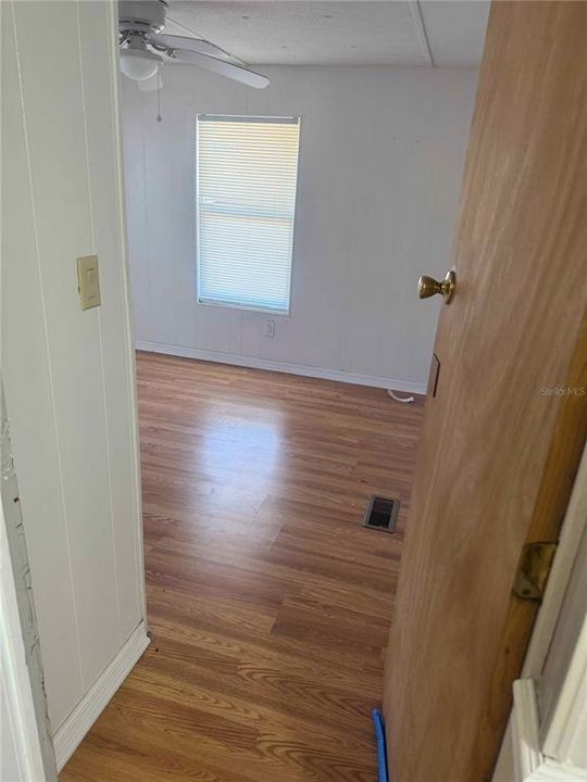 En Venta: $235,000 (3 camas, 2 baños, 1056 Pies cuadrados)