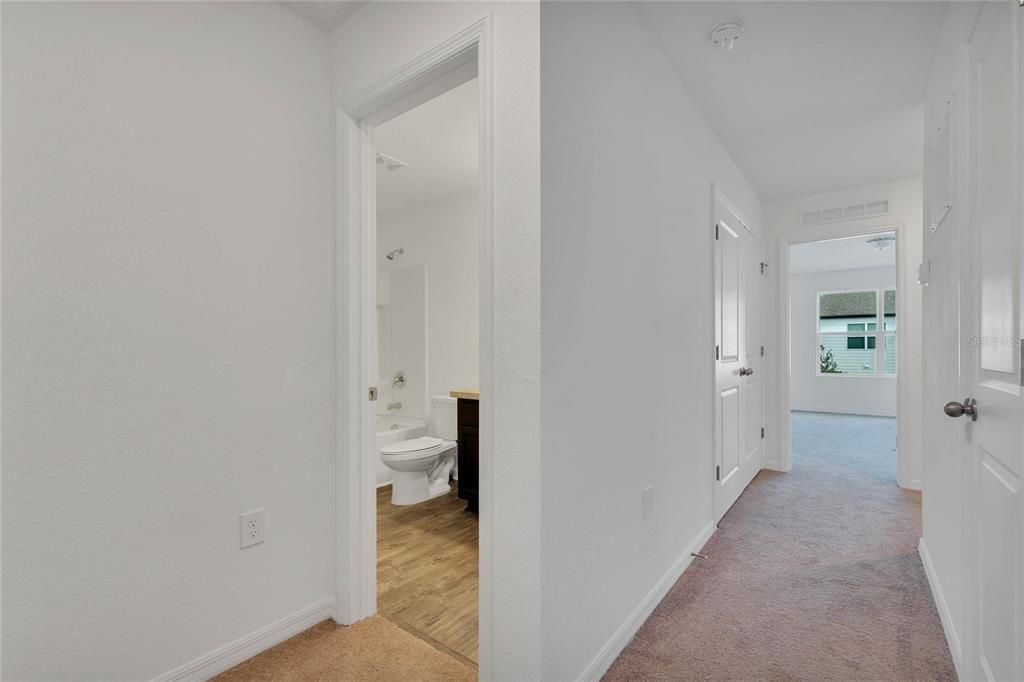 В аренду: $1,680 (3 спален, 2 ванн, 1404 Квадратных фут)